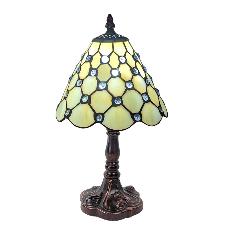 Cream Tiffany Table Lamp