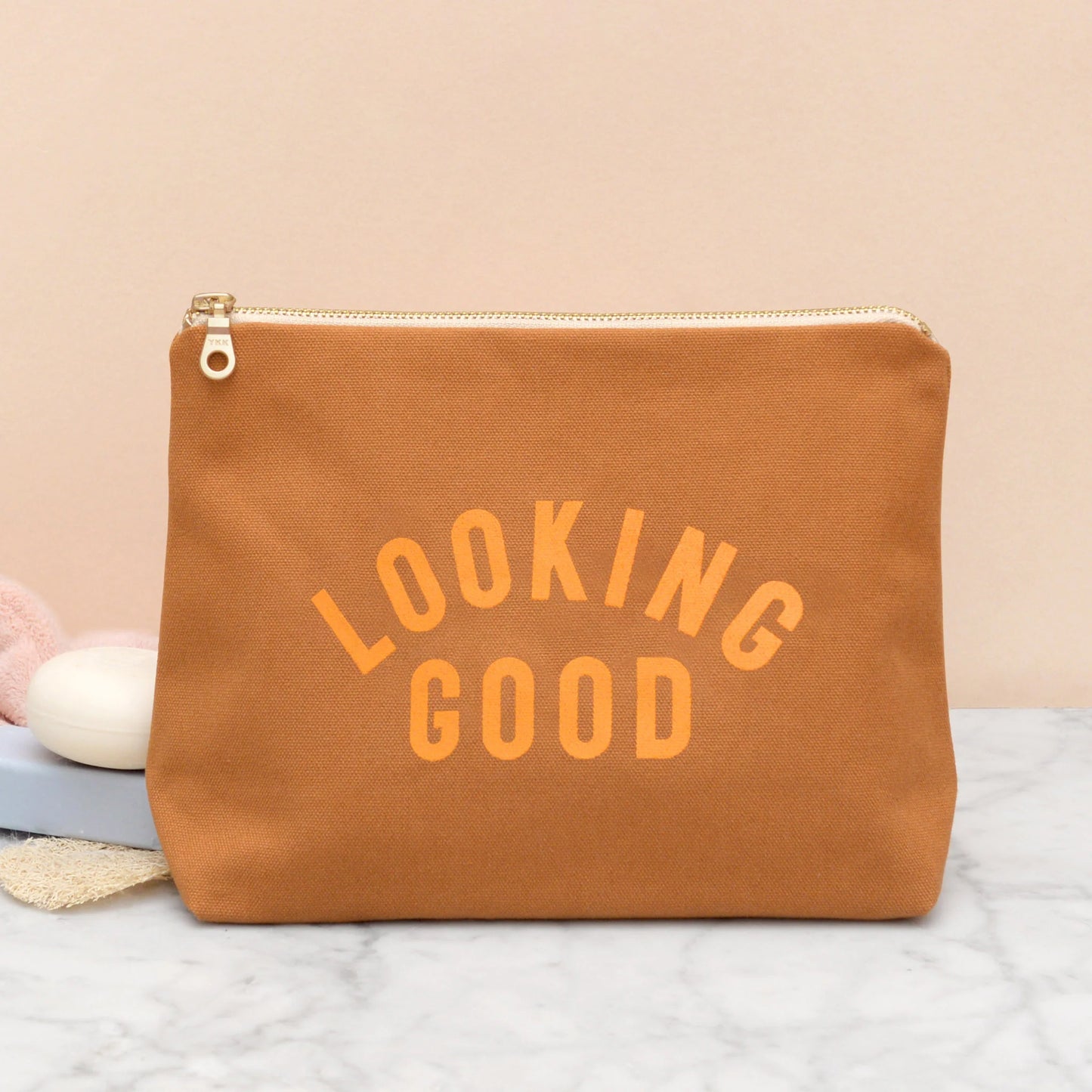 Wash Bag - Looking Good in Tan